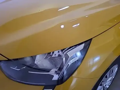 Photo 15 Peugeot 208  BlueHDi 100 S&S BVM6