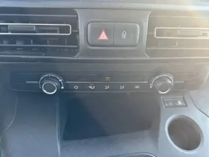 Photo 20 Peugeot Rifter  Long BlueHDi 100 S&S BVM6