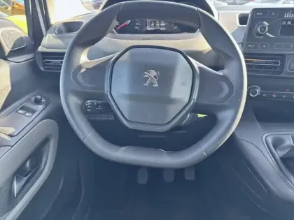 Photo 8 Peugeot Rifter  Long BlueHDi 100 S&S BVM6