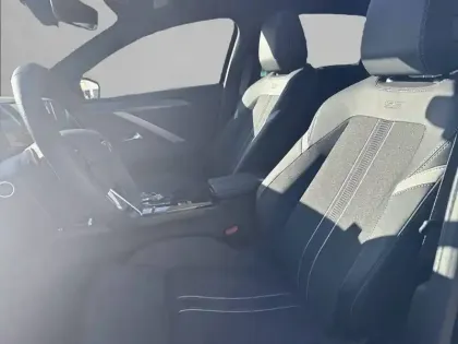 Photo 10 Opel Astra  1.2 Turbo Hybride 145 ch e-DCT6