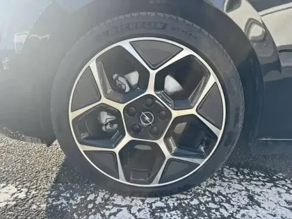 Photo 12 Opel Astra  1.2 Turbo Hybride 145 ch e-DCT6