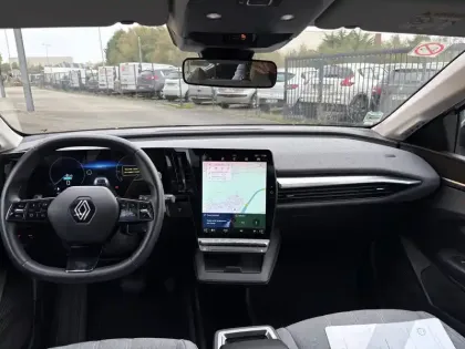 Photo 4 Renault Megane  E-Tech ER EV60 130ch optimum charge