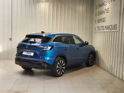 Photo 2 Renault Austral  full hybrid E-Tech 200 ch