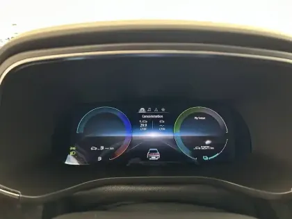 Photo 25 Renault Arkana  E-Tech hybride 145