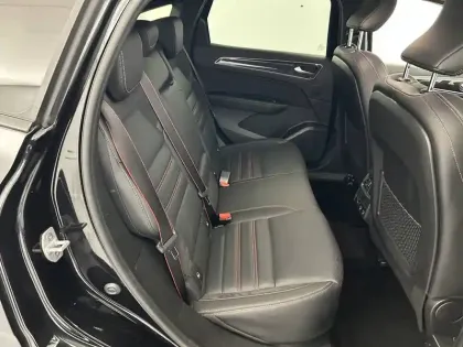 Photo 24 Renault Arkana  E-Tech hybride 145