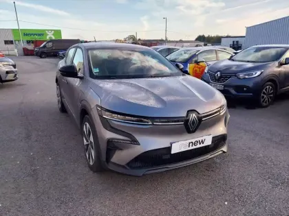 Photo 1 Renault Megane  E-Tech ER EV60 130ch optimum charge