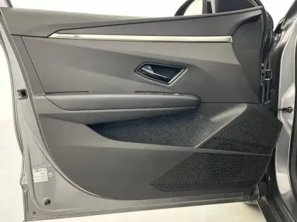 Photo 24 Renault Megane  E-Tech ER EV60 130ch optimum charge