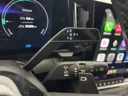 Photo 26 Renault Megane  E-Tech ER EV60 130ch optimum charge