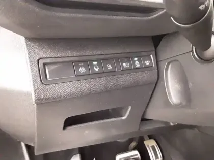 Photo 23 Peugeot 3008  Hybrid 225 e-EAT8