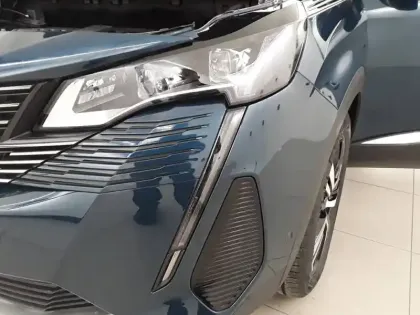 Photo 15 Peugeot 3008  Hybrid 225 e-EAT8