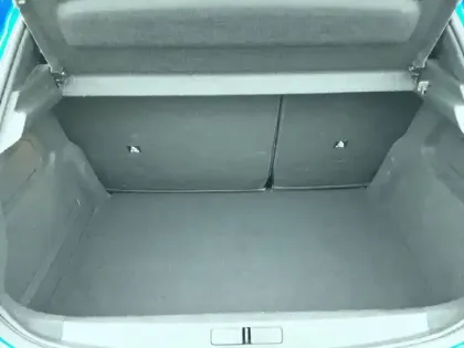 Photo 58 Peugeot 208  PureTech 100 S&S BVM6