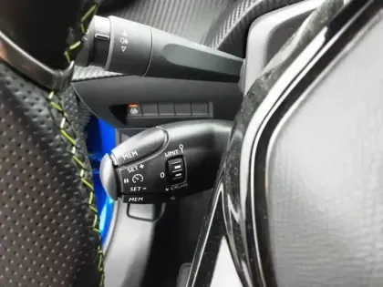 Photo 74 Peugeot 208  PureTech 100 S&S BVM6