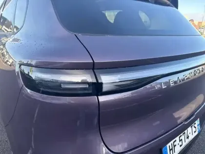 Photo 16 Leapmotor B10  BEV 67.1 kWh - 160 kW