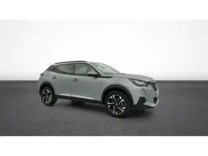 Photo 10 Peugeot 2008  PureTech 130 S&S EAT8