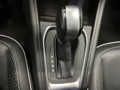 Photo 9 Renault Captur  TCe 130 EDC FAP