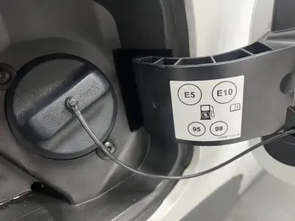 Photo 18 Renault Captur  TCe 130 EDC FAP