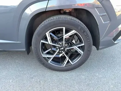 Photo 8 Hyundai Tucson  1.6 T-GDI 215 Hybrid BVA6