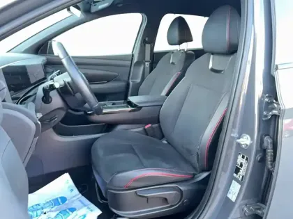 Photo 7 Hyundai Tucson  1.6 T-GDI 215 Hybrid BVA6