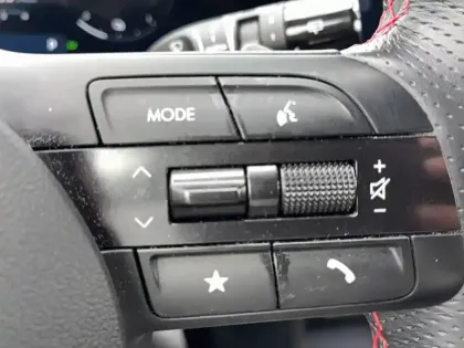 Photo 22 Hyundai Tucson  1.6 T-GDI 215 Hybrid BVA6