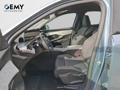 Photo 40 Peugeot 3008  Hybrid 145 e-DCS6