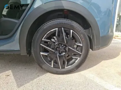 Photo 42 Peugeot 3008  Hybrid 145 e-DCS6