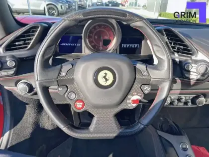 Photo 31 Ferrari 488  GTB 4.0 V8 670ch