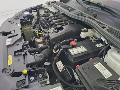 Photo 46 Peugeot 208  PureTech 75 S&S BVM5