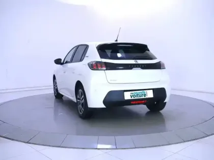 Photo 38 Peugeot 208  PureTech 75 S&S BVM5