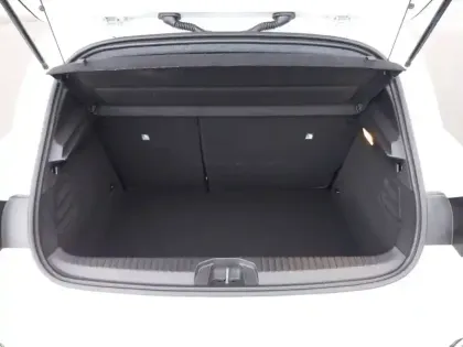 Photo 17 Renault Clio  E-Tech full hybrid 145 ch GSR2