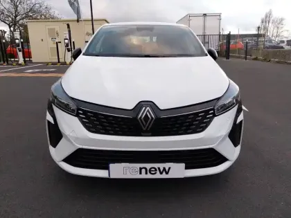 Photo 7 Renault Clio  E-Tech full hybrid 145 ch GSR2