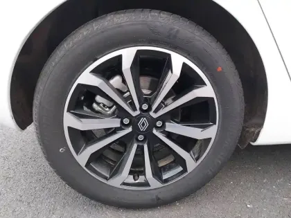 Photo 18 Renault Clio  E-Tech full hybrid 145 ch GSR2