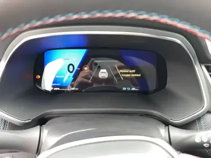 Photo 35 Renault Symbioz  E-Tech full hybrid 145