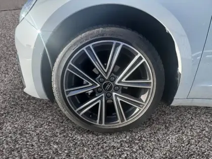 Photo 8 Audi A1  Sportback 25 TFSI 95 ch S tronic 7