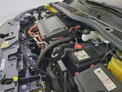 Photo 14 Peugeot 208  Electrique 50 kWh 136ch