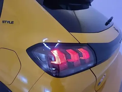 Photo 16 Peugeot 208  Electrique 50 kWh 136ch