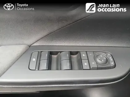 Photo 59 Toyota C-HR  Hybride 140