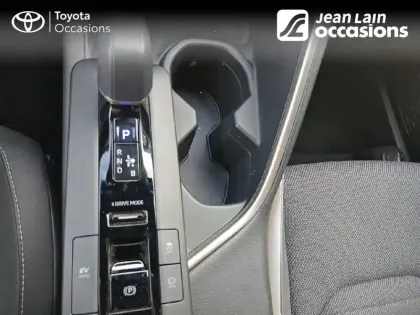 Photo 32 Toyota C-HR  Hybride 140