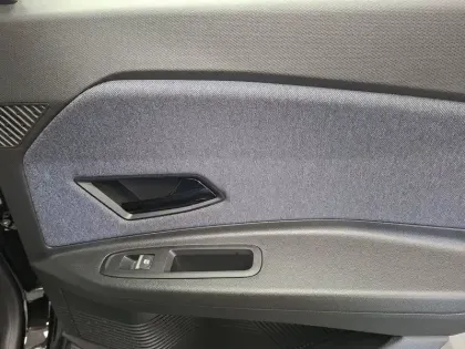 Photo 28 Renault 4 Renault  E-Tech Electrique 150 ch autonomie confort