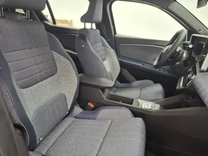 Photo 32 Renault 4 Renault  E-Tech Electrique 150 ch autonomie confort