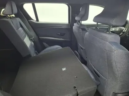 Photo 30 Renault 4 Renault  E-Tech Electrique 150 ch autonomie confort