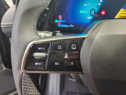 Photo 12 Renault Megane  E-Tech 220 ch autonomie confort GSR2