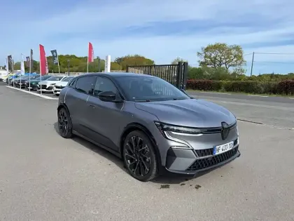 Photo 54 Renault Megane  E-Tech 220 ch autonomie confort