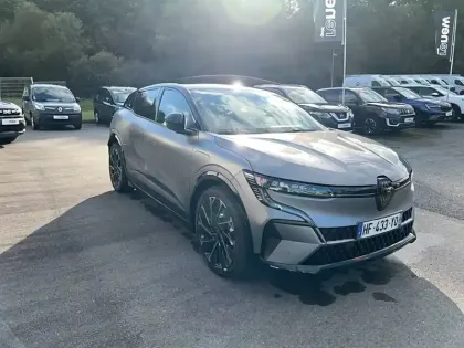 Photo 20 Renault Megane  E-Tech 220 ch autonomie confort