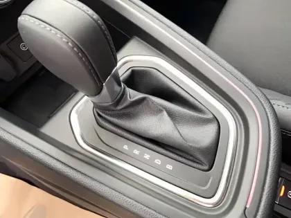 Photo 27 Renault Clio Gén. V (BJA) Ph2 esprit Alpine 5