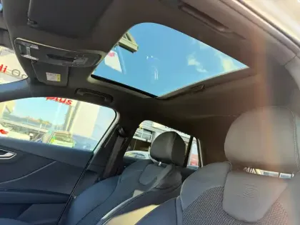 Photo 14 Audi Q2  35 TDI 150 S tronic 7