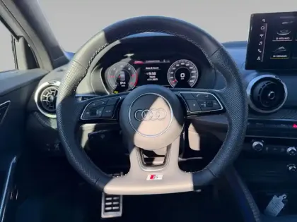 Photo 10 Audi Q2  35 TDI 150 S tronic 7