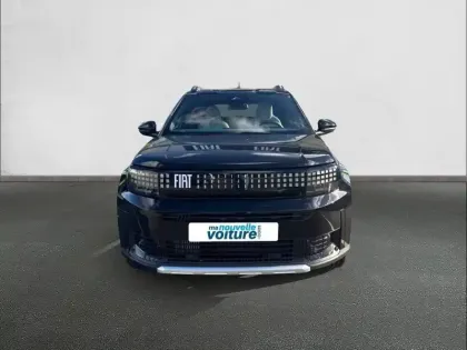 Photo 1 Fiat Grande Panda  T-Gen 3 1.2 Hybrid Turbo 110ch eDCT6