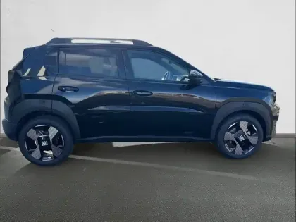 Photo 3 Fiat Grande Panda  T-Gen 3 1.2 Hybrid Turbo 110ch eDCT6