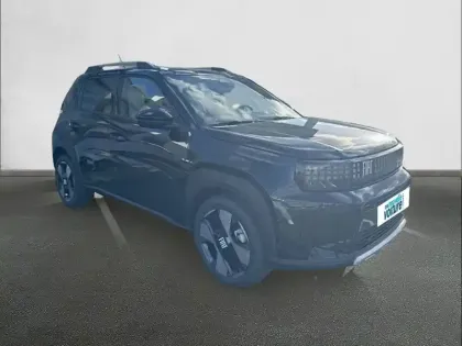 Photo 2 Fiat Grande Panda  T-Gen 3 1.2 Hybrid Turbo 110ch eDCT6