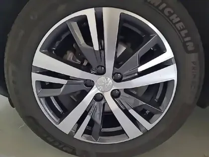 Photo 33 Peugeot 3008  BlueHDi 130ch S&S EAT8